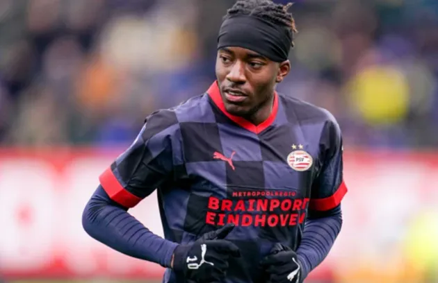 Chelsea have £26million opening bid for PSV star Noni Madueke rejected - Bóng Đá