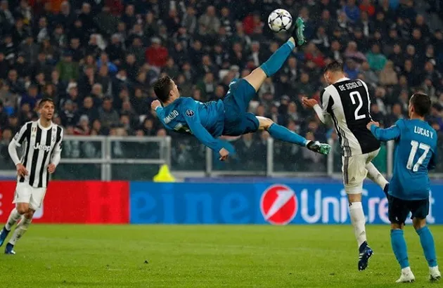 Nhìn lại 5 khoảnh khắc đáng nhớ trong sự nghiệp Cristiano Ronaldo - Bóng Đá