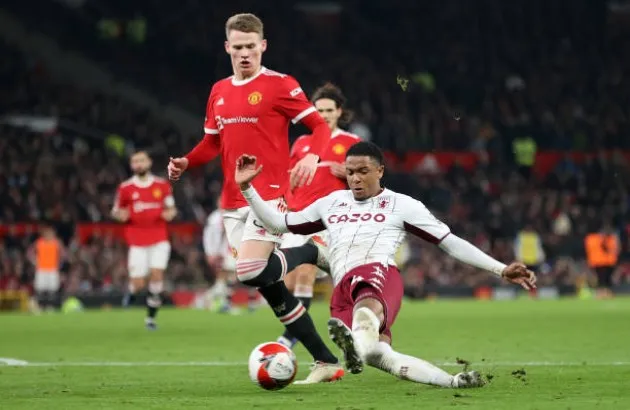 Lingard hóa Ronaldinho, loại bỏ 2 cầu thủ Aston Villa dễ như chơi - Bóng Đá