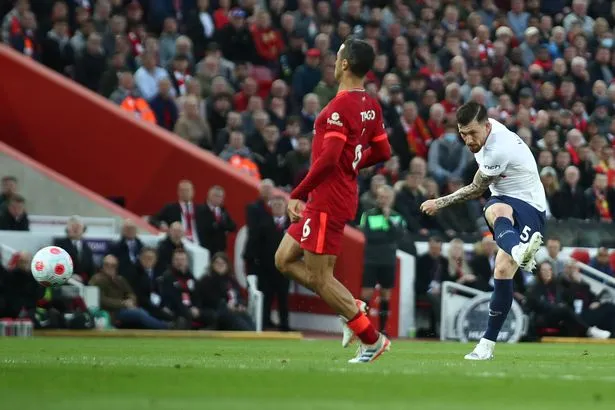 5 điểm nhấn Liverpool 1-1 Tottenham: Triệt tiêu đinh ba; Thần tài gác cửa - Bóng Đá