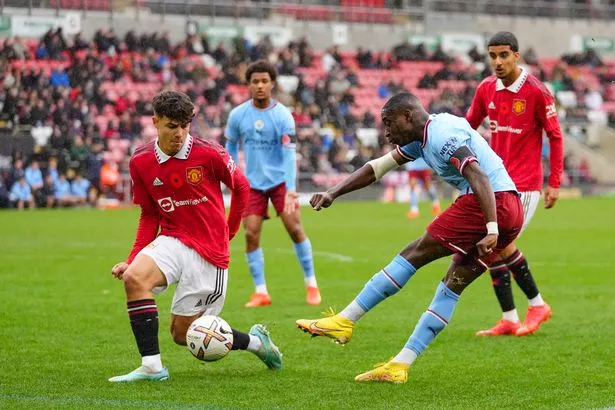 Tái hiện cơn ác mộng, đội trẻ Man City hủy diệt Man Utd 6-0 - Bóng Đá