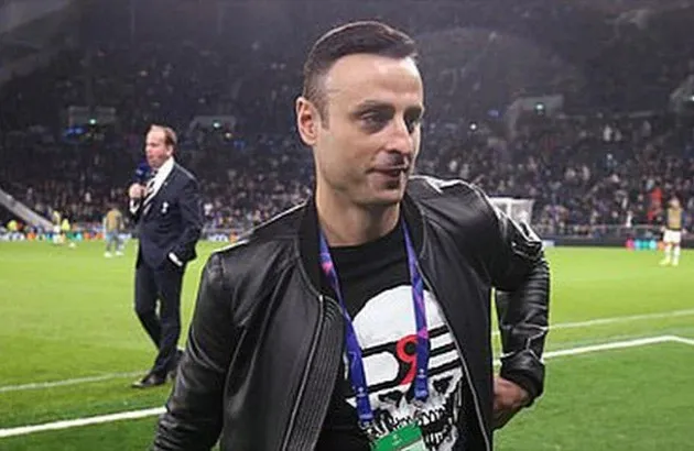 Dimitar Berbatov tells Manchester United boss Ole Gunnar Solskjaer to sign a right back in January  - Bóng Đá