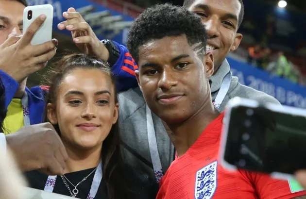 Mối tình mặn nồng giữa Rashford và bạn gái - Bóng Đá