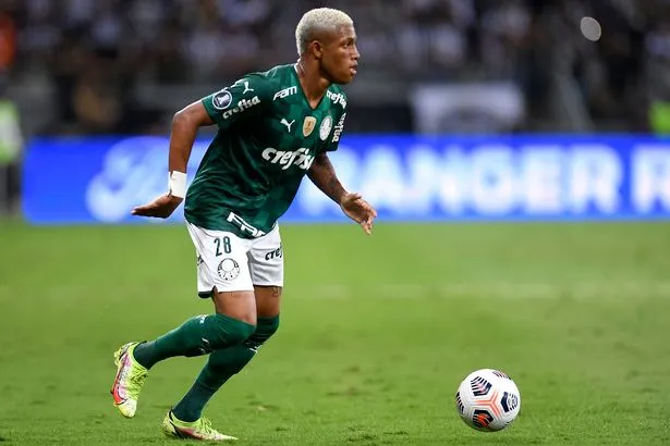 Who is Danilo? £31m Brazil prodigy on Arsenal's radar amid January transfer uncertainty - Bóng Đá