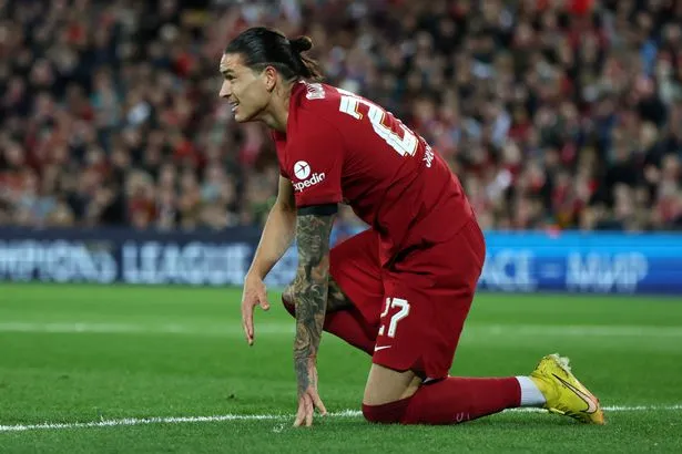 Darwin Nunez's outburst towards Virgil van Dijk underlines worrying Liverpool problem - Bóng Đá