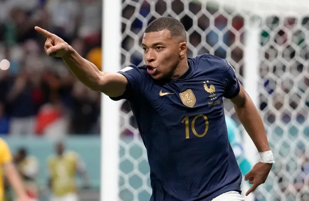 Kylian Mbappe wary of Evan Ferguson threat as France team-mates watch clips of Brighton striker - Bóng Đá