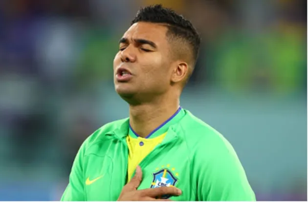 Lên công về thủ, Casemiro sắm vai 