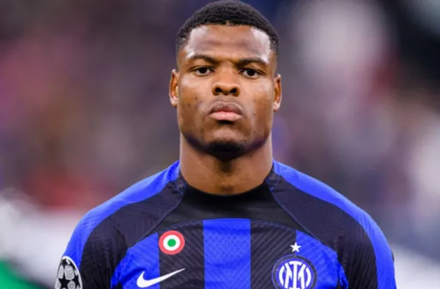 Chelsea submit £30m bid to sign Denzel Dumfries from Inter - Bóng Đá