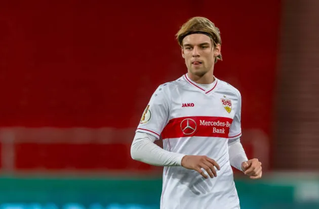 Arsenal, Chelsea and Tottenham all targeting summer move for Stuttgart full-back Borna Sosa - Bóng Đá