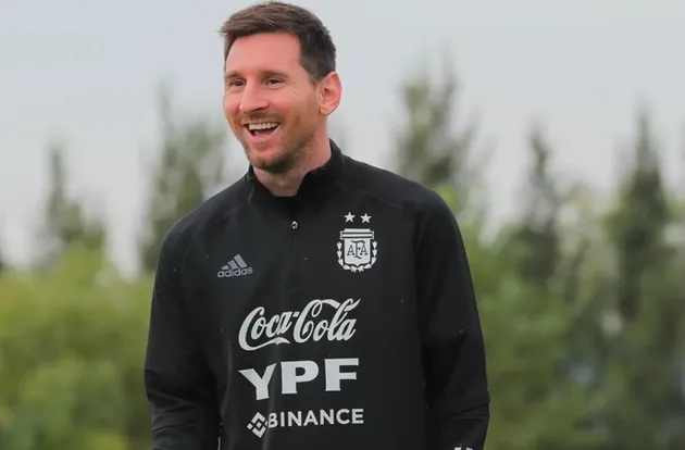 Bùng nổ ở OTF, báu vật M.U có vinh dự sát cánh bên Messi - Bóng Đá