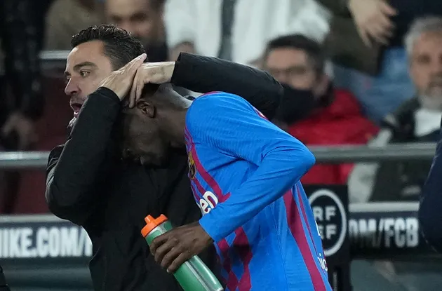 Dembele tái sinh và cách Xavi chấm dứt cơn ác mộng chấn thương ở Barca - Bóng Đá