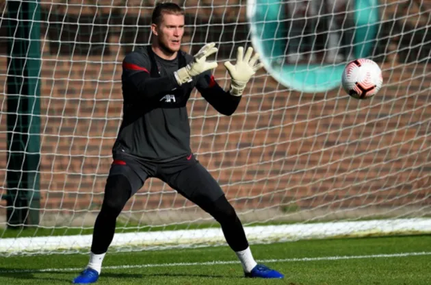 Training photos: Liverpool step up Chelsea preparations at Melwood - Bóng Đá