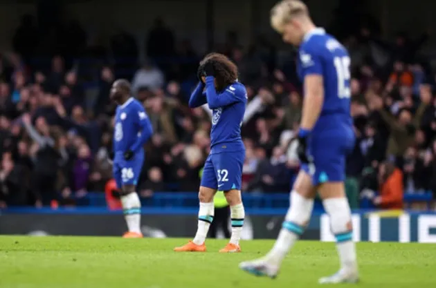 Lee Hendrie and Jimmy Floyd Hasselbaink SAVAGE Chelsea’s backline for Ollie Watkins’ opener - Bóng Đá