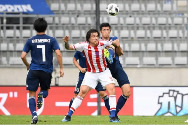 Shinji Kagawa lăn xả trước Paraguay, bất chấp World Cup chỉ còn đếm bằng giờ - Bóng Đá