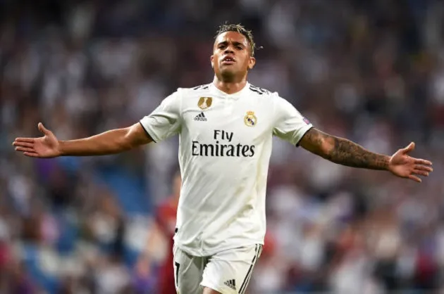 Dư âm chiến thắng Real: Mariano Diaz hơn cả Ronaldo, Bale