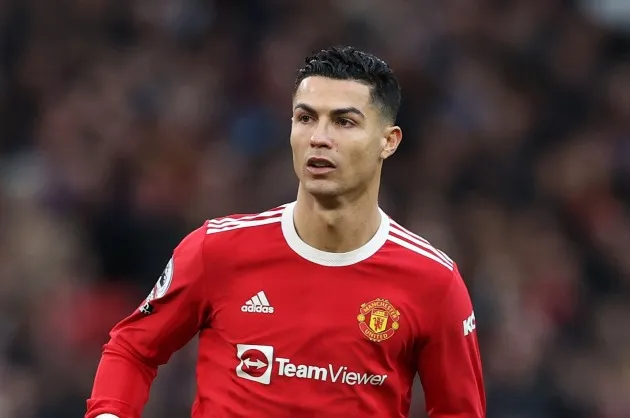 MANCHESTER UNITED could have to fork out almost £10 million if they want to get Cristiano Ronaldo off the books in January. - Bóng Đá