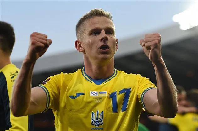 Zinchenko sẽ khoác áo số mấy tại Arsenal? - Bóng Đá