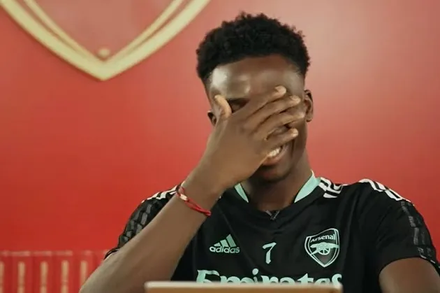 Bukayo Saka 'still owes' English teacher homework as Arsenal star left red-faced - Bóng Đá