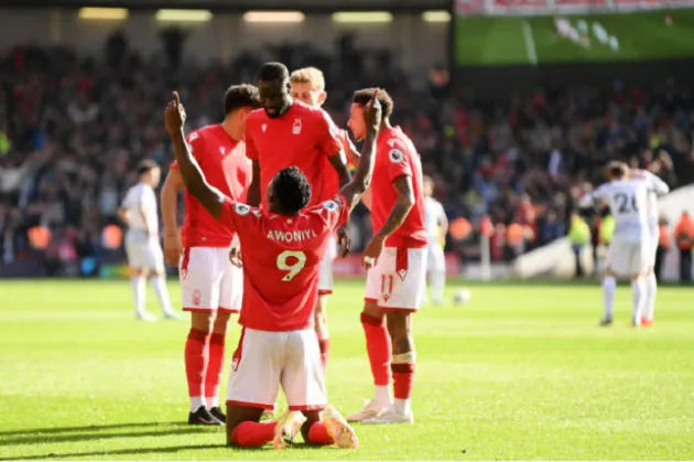 Dean Henderson xuất thần, Liverpool ôm hận tại City Ground - Bóng Đá