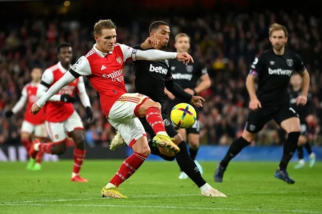 Người thắng kẻ thua trận Arsenal 3-1 West Ham: Lò Hale End tỏa sáng, Saliba phạm lỗi ngớ ngẩn - Bóng Đá