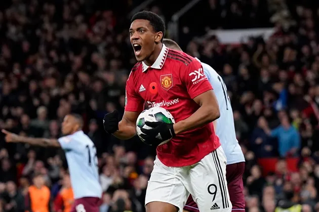 Man Utd nhận thấy điều đặc biệt từ ngôi sao sắc bén nhất đội - Bóng Đá