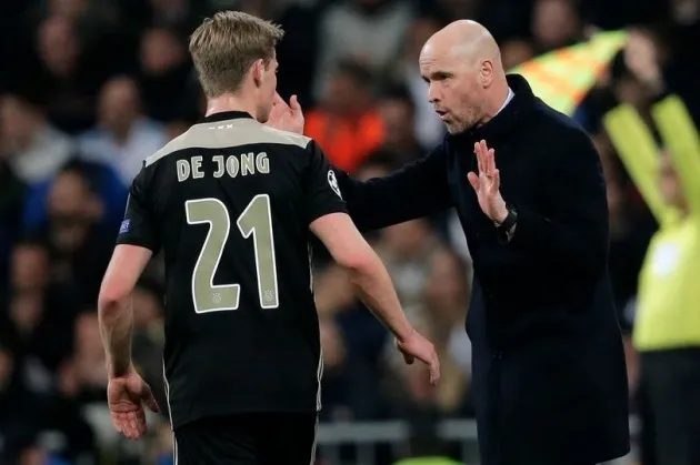 Ten Hag có thể tìm thấy một De Jong trẻ trung của riêng mình - Bóng Đá