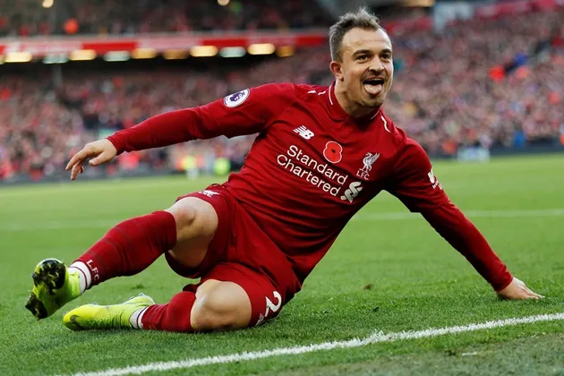 Xherdan Shaqiri đi nghỉ mát - Bóng Đá