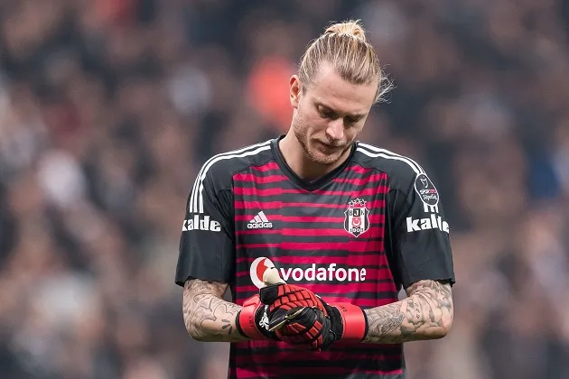 Loris Karius' career continues to sink as he makes another horrendous blunder for Besiktas - Bóng Đá