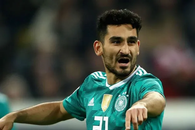 10 tiền vệ chuyền bóng xuất sắc nhất ở World Cup - Bóng Đá