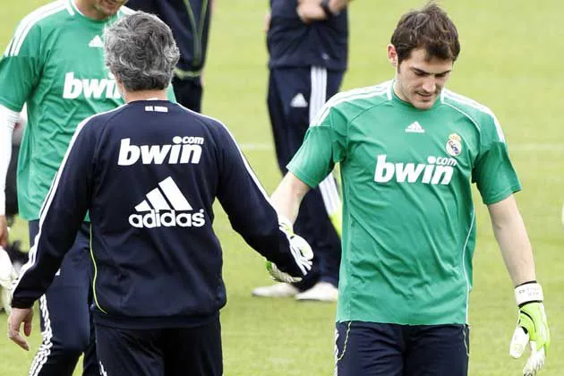 Mourinho: 'Khi nghe tin về cậu ấy, tôi gọi thẳng về Porto' - Bóng Đá