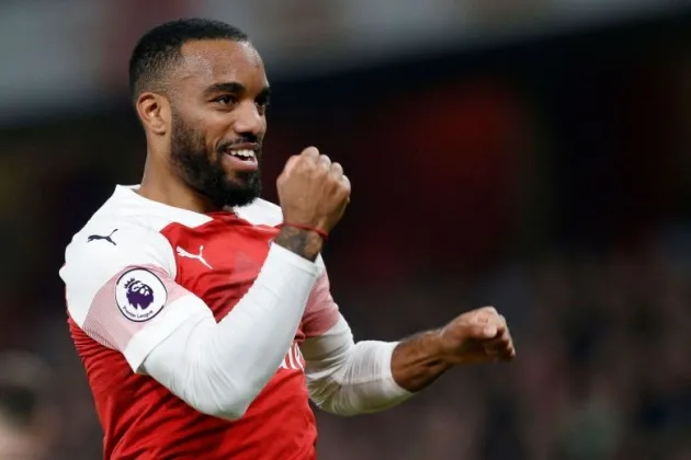 Alexandre Lacazette đến Barca - Bóng Đá