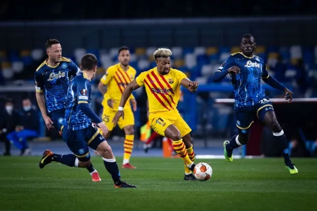 XAVI: ‘BARCELONA CONFIDENT, BUT HUMBLE’ AFTER NAPOLI ROUT - Bóng Đá