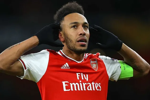 TOTTENHAM EYEING SHOCK PIERRE-EMERICK AUBAMEYANG SWOOP - Bóng Đá