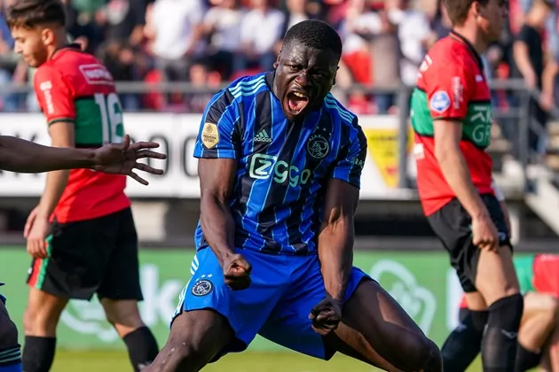 Ajax striker Brobbey says he would like to follow Erik ten Hag to Manchester United - Bóng Đá