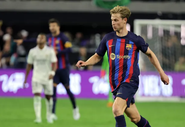Barca có thể áp dụng biện pháp cực đoan với De Jong - Bóng Đá