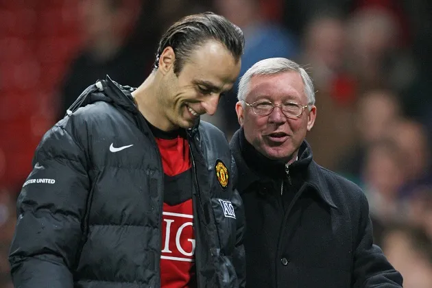 Nhận xét Berbatov, Sir Alex vô tình giải mã bài toán hàng công cho Man Utd - Bóng Đá