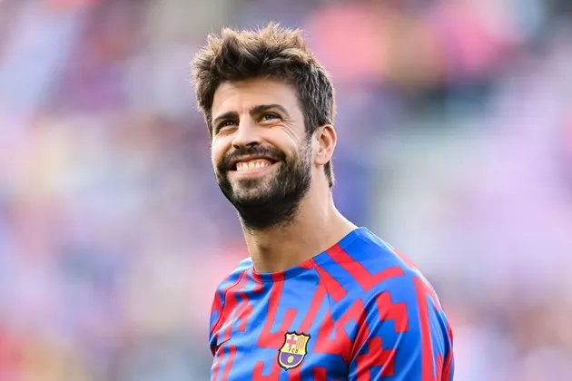 CHÍNH THỨC: Pique bất ngờ thông báo rời Barca - Bóng Đá