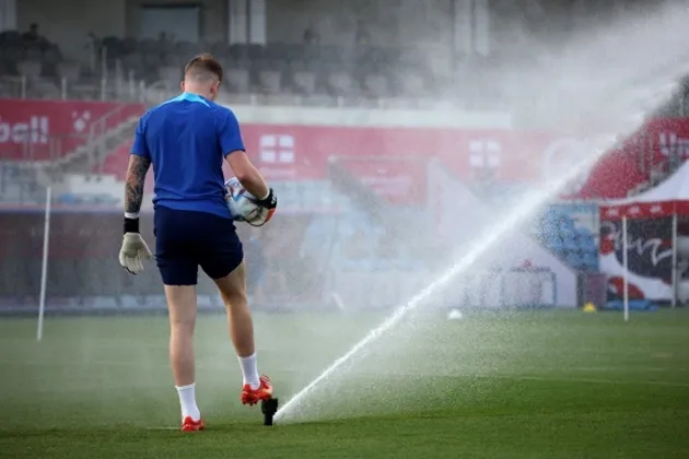 Declan Rice back in England training after illness - Bóng Đá