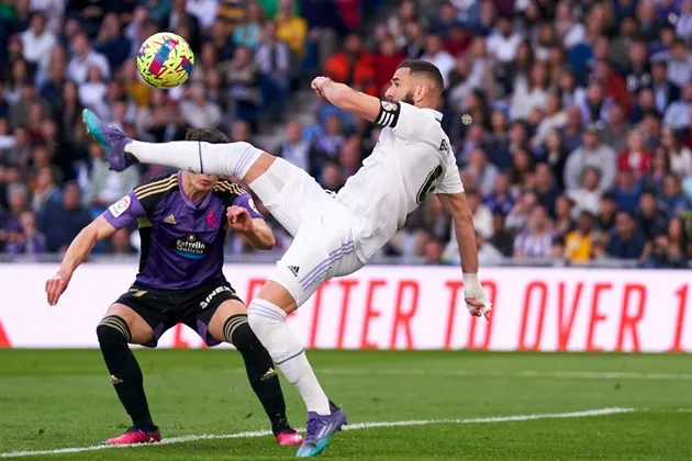 Benzema hat-trick - Bóng Đá