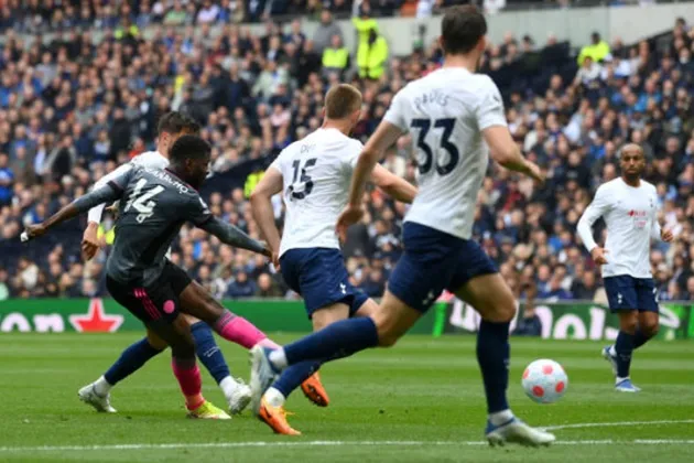 Son Heung-min 'cân team', Spurs đẩy Arsenal xuống vị trí thứ 5 - Bóng Đá