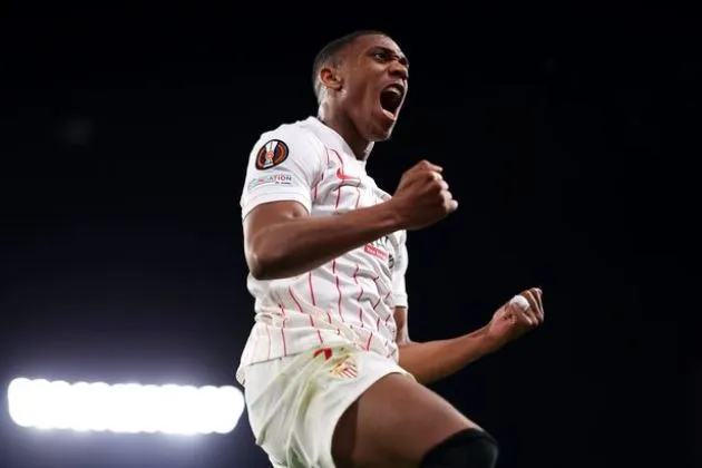 Ralf Rangnick admits positive mood since Anthony Martial and Donny van de Beek exits - Bóng Đá