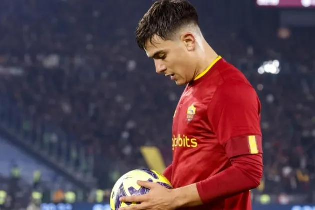 COULD MAN UTD TARGET DYBALA REALLY LEAVE ROMA AFTER JUST A YEAR? - Bóng Đá