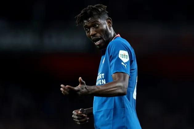Ibrahim Sangare Arsenal among PL duo to join Manchester United in race for Ivory Coast international - Bóng Đá