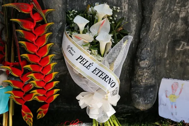 Pele funeral LIVE updates and tributes as Brazilian football legend laid to rest - Bóng Đá