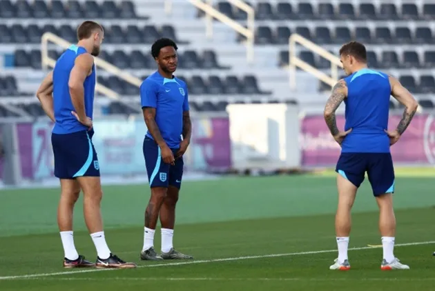 England squad trains for World Cup last-16 clash vs Senegal - Bóng Đá