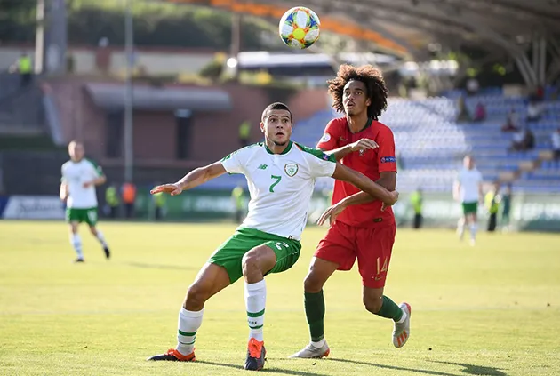 Đè bẹp CH Ireland, đàn em Cristiano Ronaldo kiêu hãnh vào chung kết - Bóng Đá