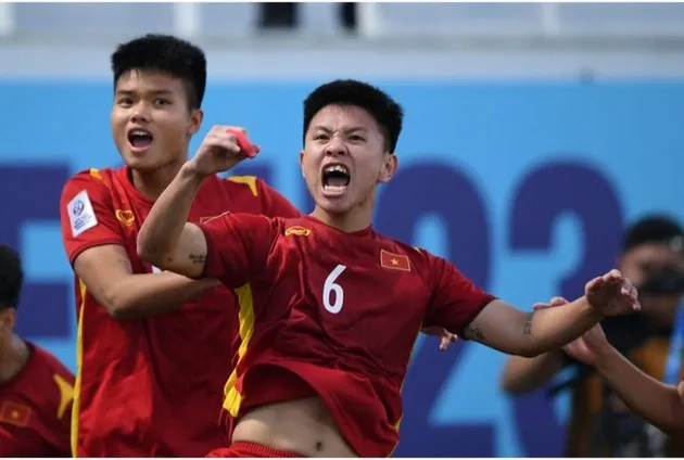 Đội hình U22 Việt Nam đấu U22 Singapore: 4 sự thay đổi; Bô đôi U20 xuất kích - Bóng Đá