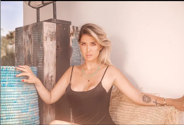 Mauro Icardi’s stunning Wag Wanda Nara looks incredible in busty skin-coloured one-piece photoshoot - Bóng Đá