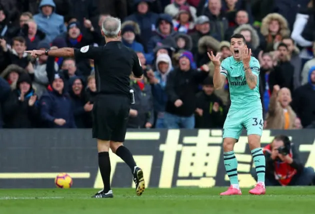 5 điểm nhấn Crystal Palace 2-2 Arsenal: Sai lầm của Emery, Xhaka thật khó dùng - Bóng Đá