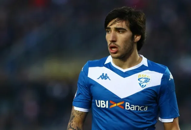 Man utd make move for Tonali - Bóng Đá